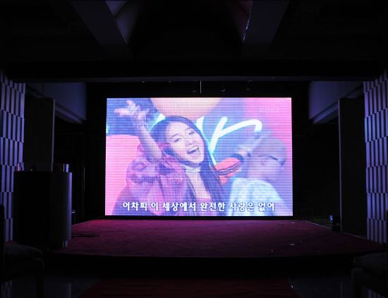 混战开始：2017年小间距LED行业8大猜测